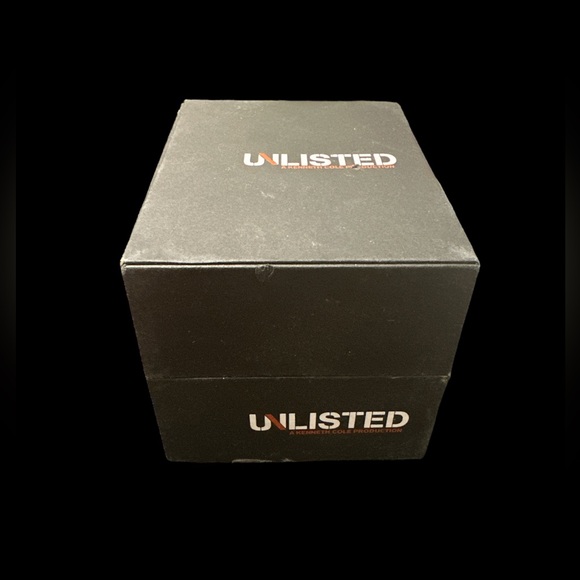 Unlisted By Kenneth Cole Men’s Watch - Picture 3 of 4